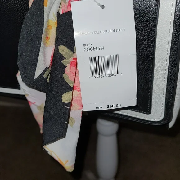 Bestsy Johnson Bag - Picture 6 of 8